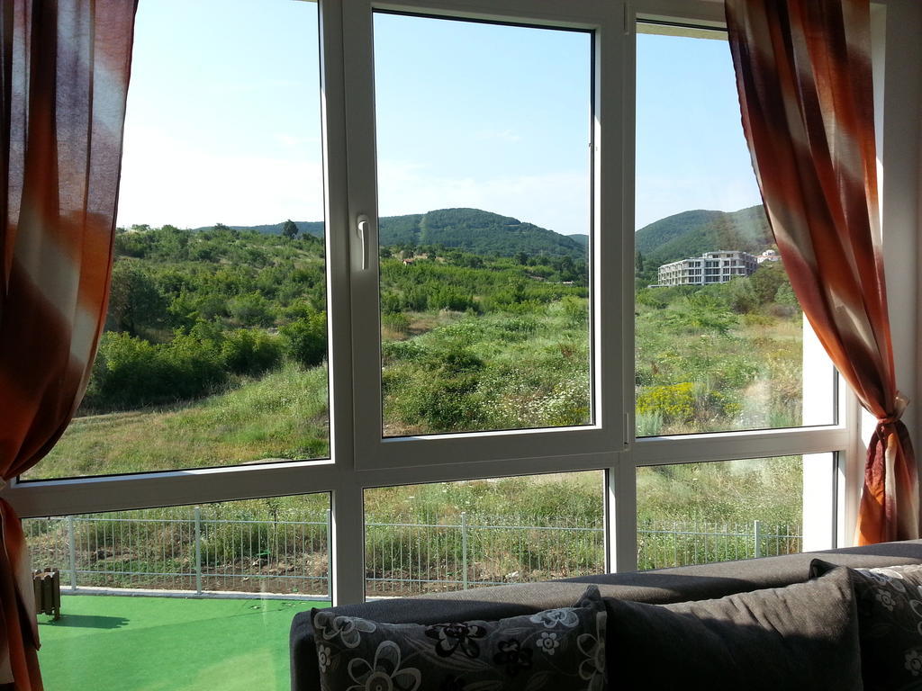 Menada Butterfly Apartment Sveti Vlas Rum bild