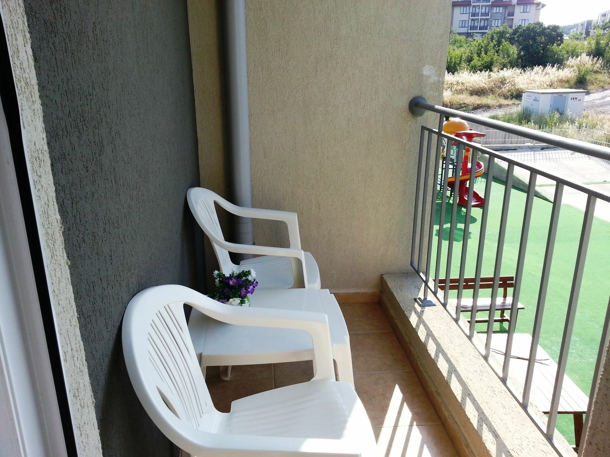 Menada Butterfly Apartment Sveti Vlas Exteriör bild