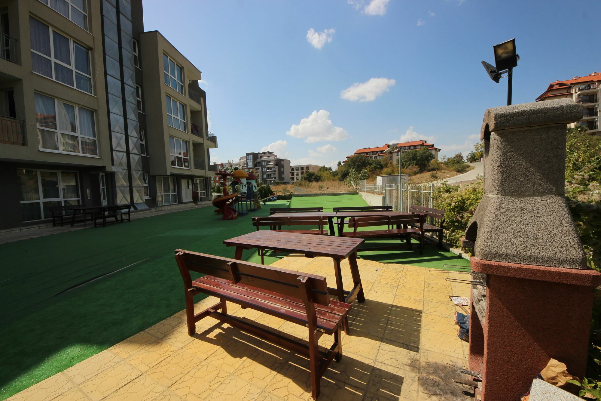 Menada Butterfly Apartment Sveti Vlas Exteriör bild
