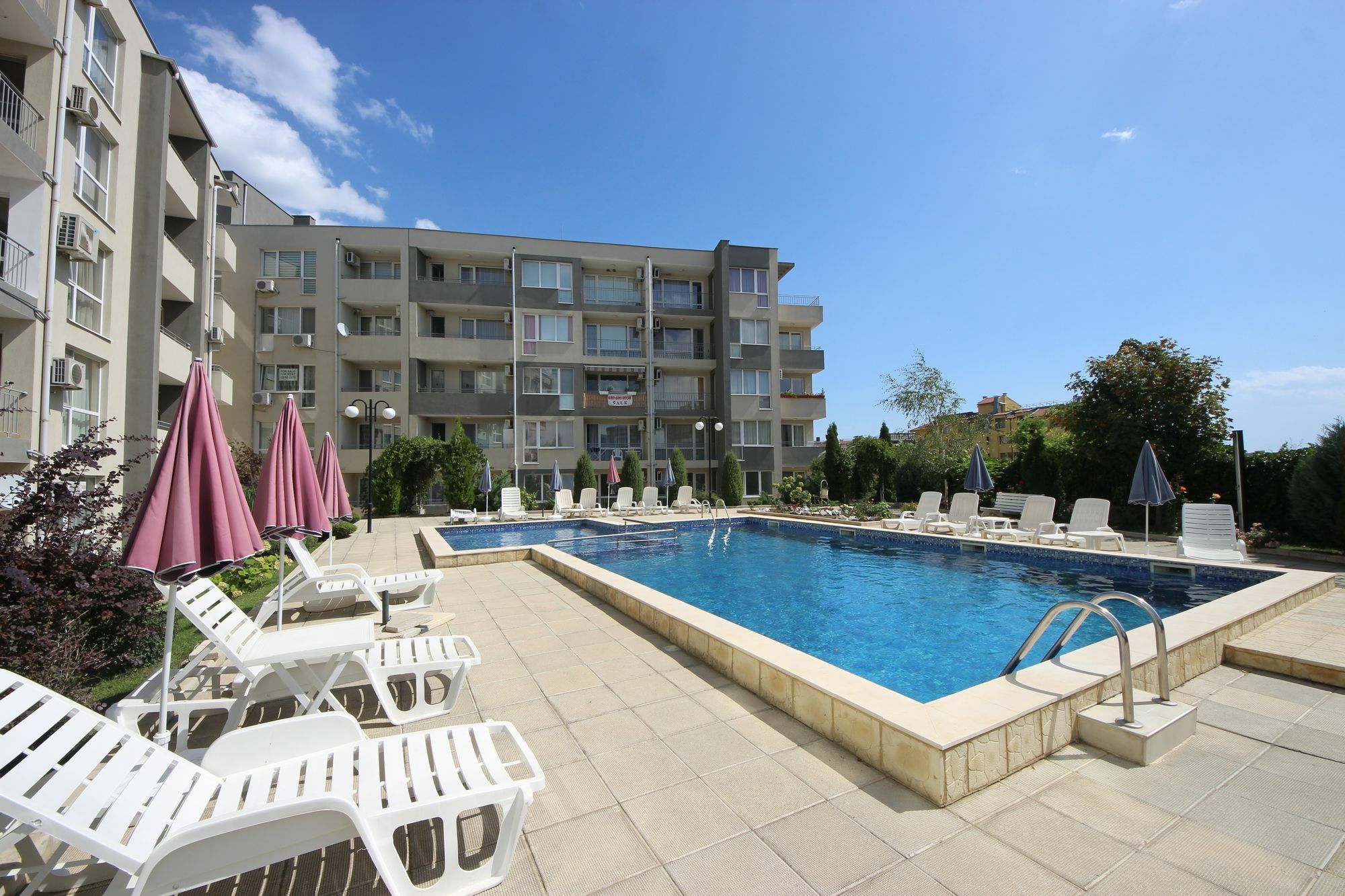 Menada Butterfly Apartment Sveti Vlas Exteriör bild